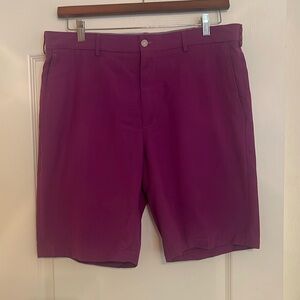 Mens golf shorts, size 36, good condition